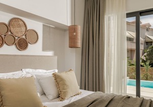 1-Bedroom Apartment with Private Pool - Lagoon Luxury Suites