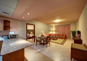 1 Bedroom Apartment Near Day To Day Al Karama