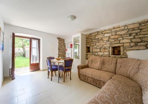 1 Bedroom Awesome Home In Bale