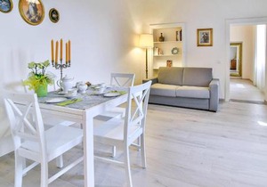 1 Bedroom Gorgeous Apartment In Arezzo