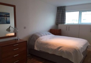 1 Bedroom in Chelsea Bridge Wharf
