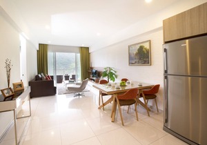 1 Bedroom Lakeview Suite #5