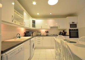 1 Bight Boatyard - Four Bedroom House, Sleeps 8