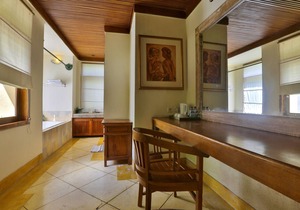 1 BR Villa near Ubud with a private plunge pool and a living area incl breakfast