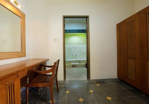 1 BR Villa near Ubud with a private plunge pool and a living area incl breakfast