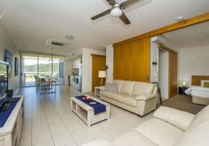 1 Bright Point Apartment 1401