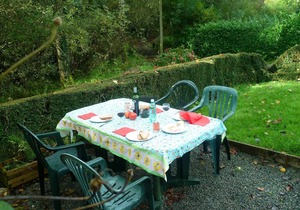 1 of 3 Gites set in 2 lovely acres-Pool-Games field -Wifi-lots to see/do nearby