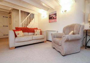 1 Rose Cottages