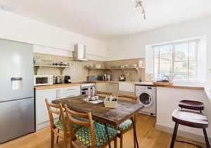 1 The Coach House