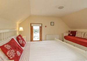10 Monarch Country Apartments, NEWTONMORE