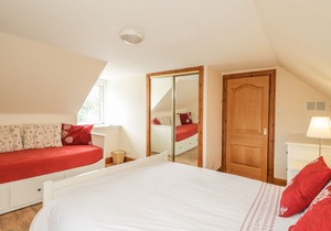 10 Monarch Country Apartments, NEWTONMORE