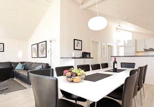 10 person holiday home in Großenbrode