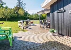 10 person holiday home in Ørsted