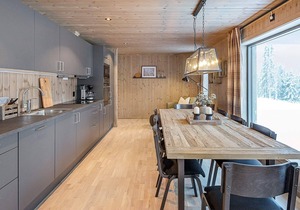 10 person holiday home in Fåvang