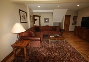 100 Crown Drive Home
