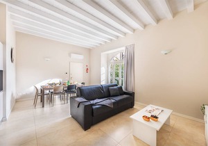 100 m² Apartment ∙ 3 bedrooms ∙ 8 guests