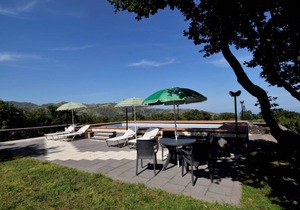 100 m² Apartment ∙ 1 bedroom ∙ 4 guests