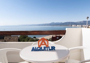 100 m² Apartment ∙ 3 bedrooms ∙ 6 guests