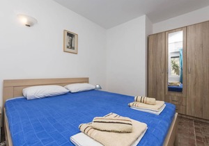 100 m² Apartment ∙ 3 bedrooms ∙ 8 guests