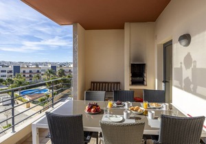 100 m² Apartment ∙ 2 bedrooms ∙ 4 guests