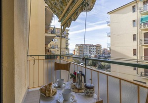 100 m² Apartment ∙ 2 bedrooms ∙ 4 guests