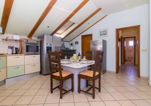 100 m² Apartment ∙ 3 bedrooms ∙ 6 guests