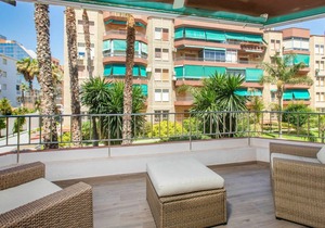 100 m² Apartment ∙ 3 bedrooms ∙ 6 guests