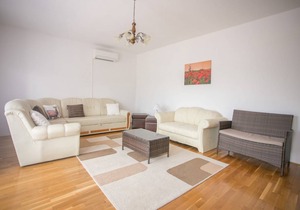 100 m² Apartment ∙ 2 bedrooms ∙ 4 guests