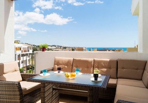 100 m² Apartment ∙ 3 bedrooms ∙ 6 guests