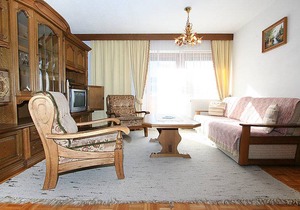 100 m² Farmhouse ∙ 3 bedrooms ∙ 8 guests