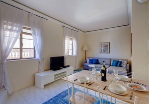 100 m² House ∙ 1 bedroom ∙ 4 guests
