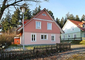 100 m² House ∙ 4 bedrooms ∙ 10 guests
