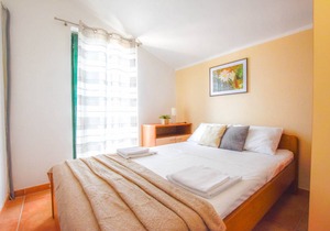 100 m² House ∙ 4 bedrooms ∙ 8 guests