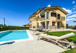 100 m² Apartment ∙ 3 bedrooms ∙ 6 guests