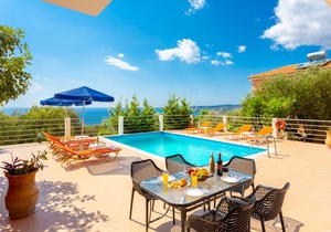 100 m² Villa ∙ 3 bedrooms ∙ 6 guests