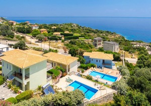 100 m² Villa ∙ 3 bedrooms ∙ 8 guests