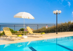 100 m² Villa ∙ 3 bedrooms ∙ 6 guests