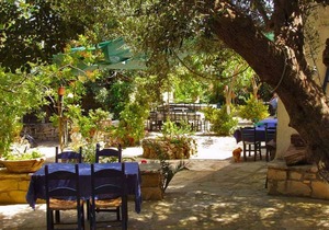 1000 m² Apartment ∙ 11 bedrooms ∙ 21 guests