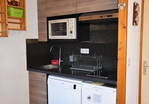 100m from ski slopes, 2nd floor, balcony, tv, ski locker, 34m², Pralognan-la-Vanoise