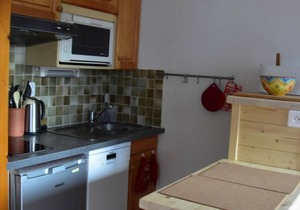 100m from ski slopes, 2nd floor, balcony, tv, ski locker, 38m², Pralognan-la-Vanoise