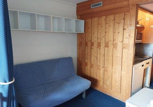 100m from resort center, 8th floor, view mountain, balcony, tv, 25m², Les Arcs
