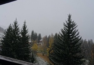 100m from resort center, 8th floor, view mountain, balcony, tv, 25m², Les Arcs