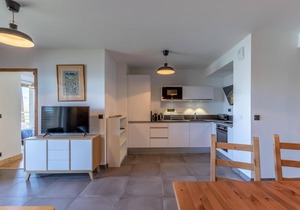 100m from ski slopes, floor -1, view valley, fitness, sauna, hammam, terrace, parking, ski locker