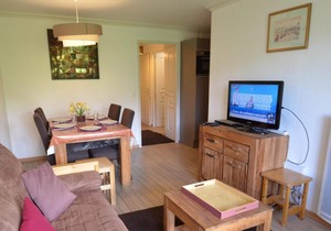 100m from shops, 3rd floor, view mountain, balcony, tv, ski locker, 40m², Les Menuires