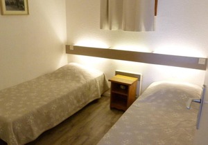 100m from ski slopes, 5th floor, view valley, balcony, tv, ski locker, 30m², Les Arcs