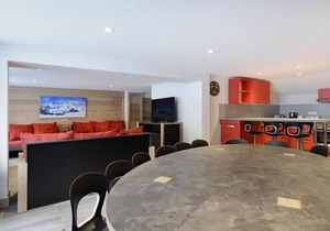 100m from ski slopes, 4th floor, balcony, tv, ski locker, 144m², Montchavin La Plagne