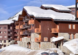 100m from ski slopes, 1st floor, balcony, tv, ski locker, 23m², La Plagne
