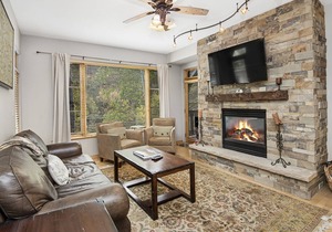 101 m² Condo ∙ 2 bedrooms ∙ 8 guests