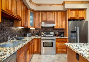 102 m² Condo ∙ 2 bedrooms ∙ 7 guests