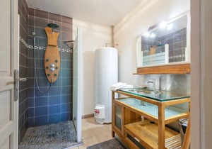 105 m² Apartment ∙ 3 bedrooms ∙ 10 guests